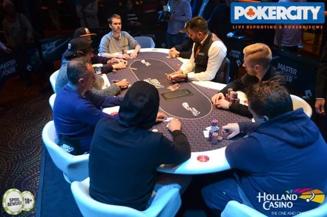 €440 Warm-Up Finaletafel | 2017/11 - Master Classics of Poker - €440 NLHE Single Re-entry