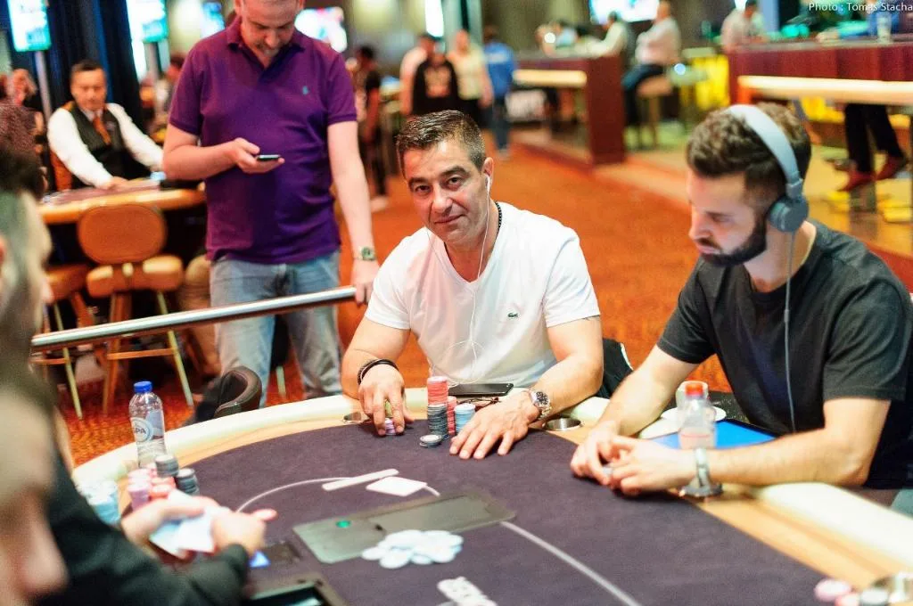 © 2026 Pokercity | Hossein Ensan | 2018/04 - WPT Amsterdam - €3.300 WPT Main Event Hossein Ensan | 2018/04 - WPT Amsterdam - €3.300 WPT Main Event
