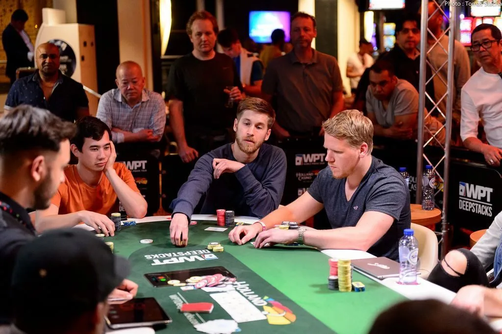 Salter, Loikkanen en Feenstra | 2018/04 - WPT Amsterdam - €3.300 WPT Main Event
