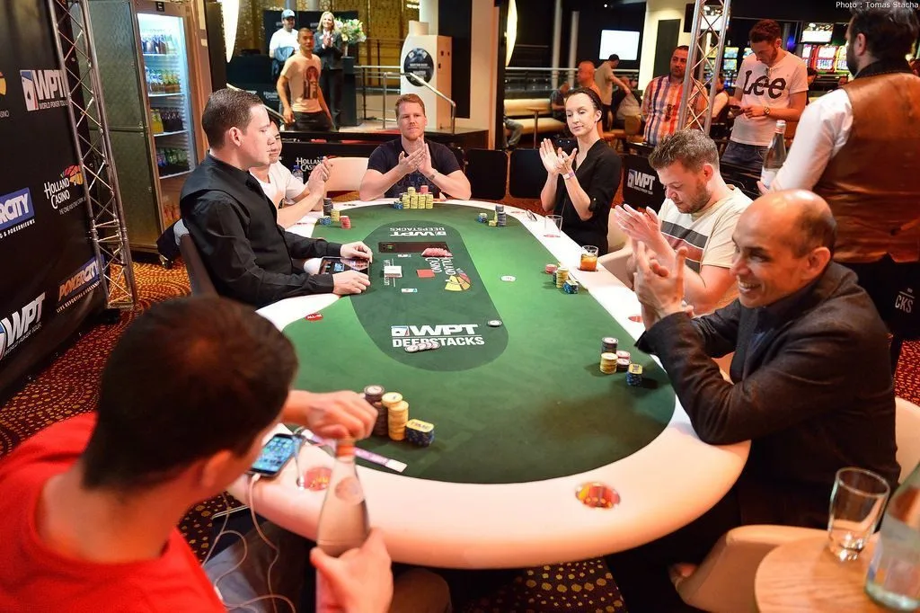 De zes finalisten van de WPT Amsterdam | 2018/04 - WPT Amsterdam - €3.300 WPT Main Event