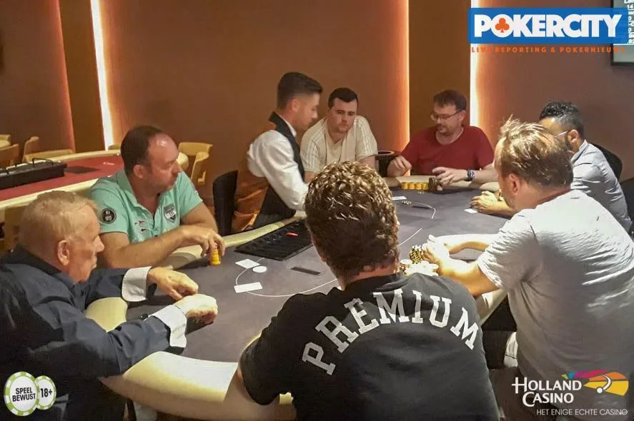 © 2026 Pokercity | Dag 1A €220 Single Re-entry Nijmeegse Pokervierdaagse | 2018/06 - Nijmeegse Pokervierdaagse - €220 Single Re-entry Dag 1A €220 Single Re-entry Nijmeegse Pokervierdaagse | 2018/06 - Nijmeegse Pokervierdaagse - €220 Single Re-entry