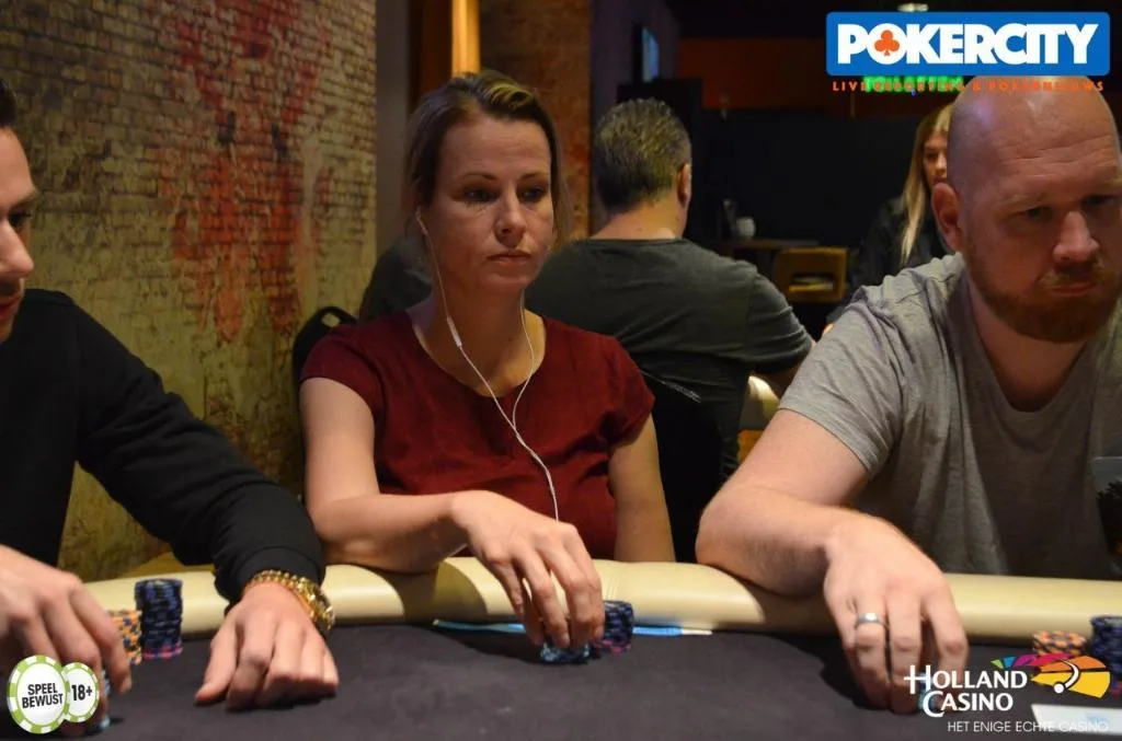 © 2026 Pokercity | Marion Adriaans | 2018/07 - Venlo Poker Series - €780 Main Event Marion Adriaans | 2018/07 - Venlo Poker Series - €780 Main Event