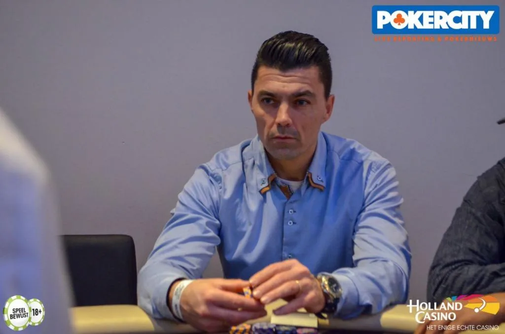 © 2026 Pokercity | Roberto Cao Lopez | 2018/11 - Master Classics of Poker - €825 Single Re-entry Roberto Cao Lopez | 2018/11 - Master Classics of Poker - €825 Single Re-entry
