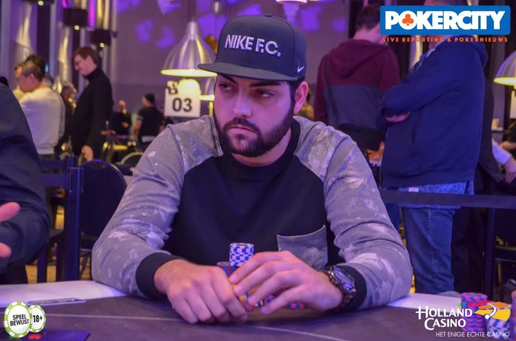 © 2026 Pokercity | Mukayil Mavinehir | 2018/12 - Dutch Open Poker Series - €150 NLHE Dutch Open Cup Mukayil Mavinehir | 2018/12 - Dutch Open Poker Series - €150 NLHE Dutch Open Cup