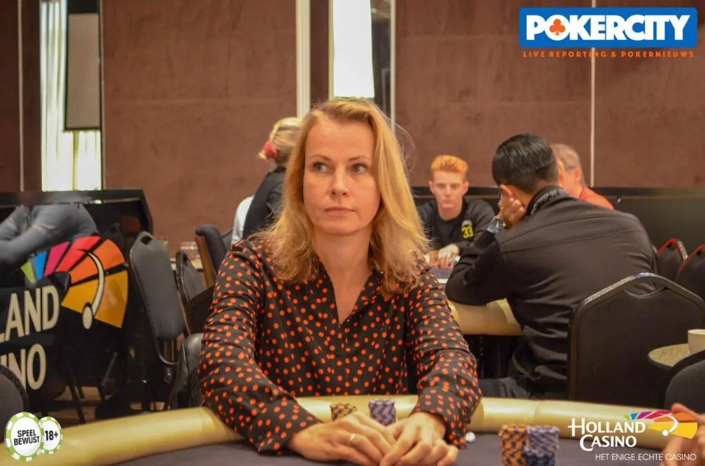 © 2026 Pokercity | Marion Adriaans | 2018/09 - Utrecht Poker Series - €560 NLHE Main Event Marion Adriaans | 2018/09 - Utrecht Poker Series - €560 NLHE Main Event