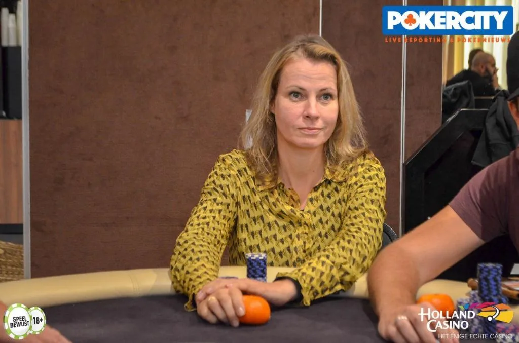 © 2026 Pokercity | Marion Adriaans | 2018/09 - Utrecht Poker Series - €560 NLHE Main Event Marion Adriaans | 2018/09 - Utrecht Poker Series - €560 NLHE Main Event