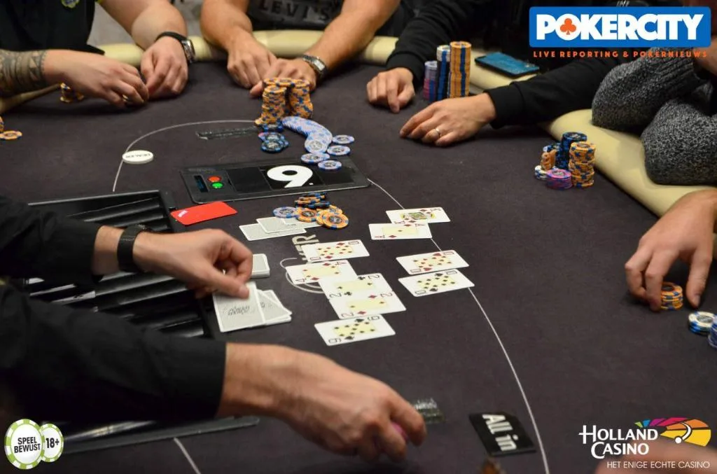 Bust Albert Hoekendijk | 2018/10 - Valkenburg Poker Series - €440 NLHE Main Event