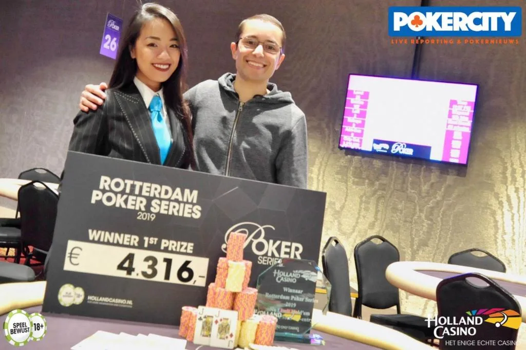 © 2026 Pokercity | Winnaar €440 NLHE PSKO: Harwin Schreijmen | 2019/04 - Rotterdam Poker Series - €440 NLHE PSKO Winnaar €440 NLHE PSKO: Harwin Schreijmen | 2019/04 - Rotterdam Poker Series - €440 NLHE PSKO