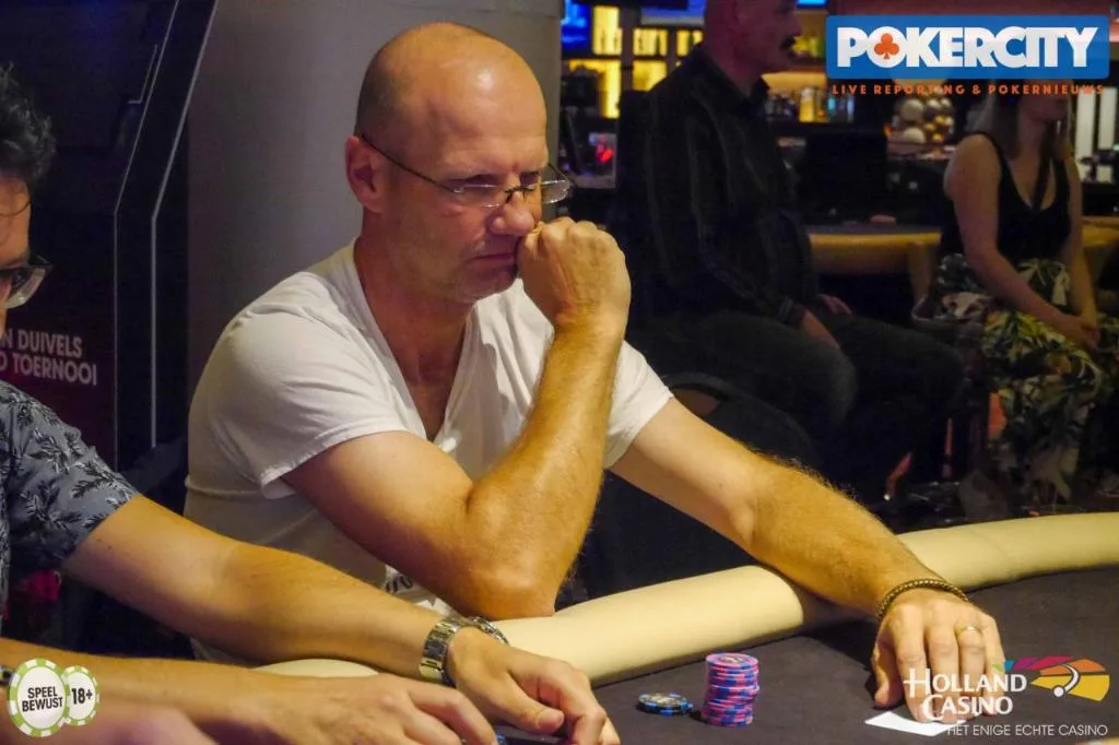 © 2026 Pokercity | Mark Osinga | 2019/08 - Nijmegen Small Ball Series - €330 NLHE Re-entry Mark Osinga | 2019/08 - Nijmegen Small Ball Series - €330 NLHE Re-entry