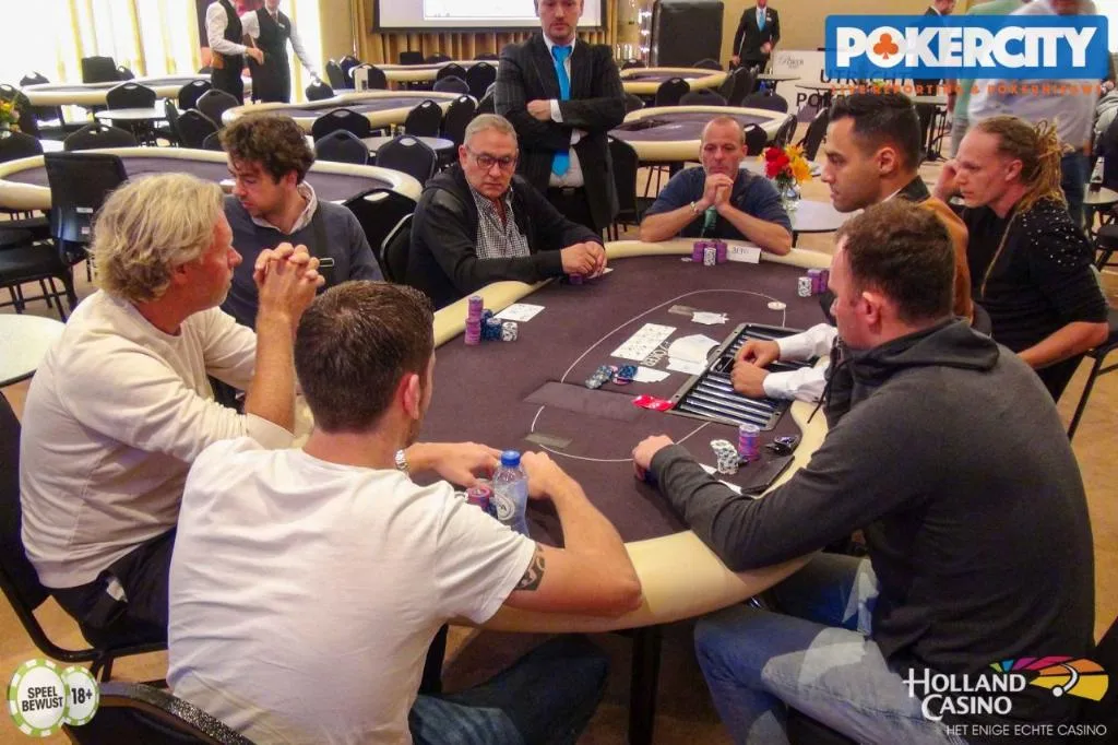 Finaletafel €1.100 Progressive Knock-Out | 2019/09 - Utrecht Poker Series - €1.100 NLHE Progressive Bounty