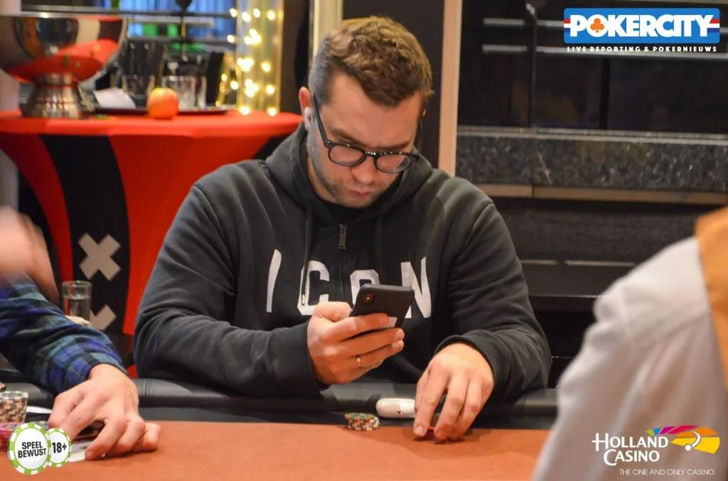 © 2026 Pokercity | Sergey Verkhoturov | 2019/11 - Master Classics of Poker - #2 - €3.250 PLO High Roller Sergey Verkhoturov | 2019/11 - Master Classics of Poker - #2 - €3.250 PLO High Roller