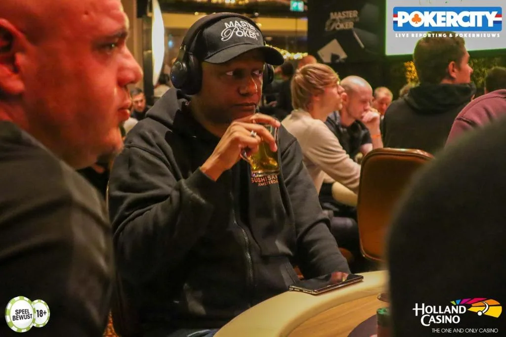 Olvedo Heinze | 2019/11 - Master Classics of Poker - #7 - €4.300 NLH Main Event 