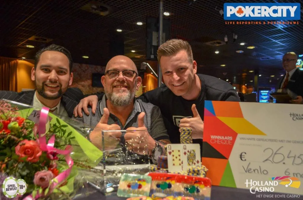© 2026 Pokercity | Winnaar €200 Small Ball €100K GTD: Arie Groen | 2019/03 - Venlo Poker Series - €200 Small Ball €100K GTD Winnaar €200 Small Ball €100K GTD: Arie Groen | 2019/03 - Venlo Poker Series - €200 Small Ball €100K GTD