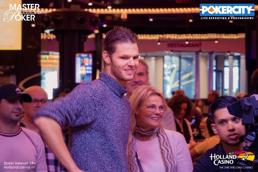 © 2026 Pokercity | Bas de Laat wint €2.200 Main Event Master Classics of Poker | 2021/11 - Master Classics of Poker - #4 - €2.200 NLHE Main Event Bas de Laat wint €2.200 Main Event Master Classics of Poker | 2021/11 - Master Classics of Poker - #4 - €2.200 NLHE Main Event