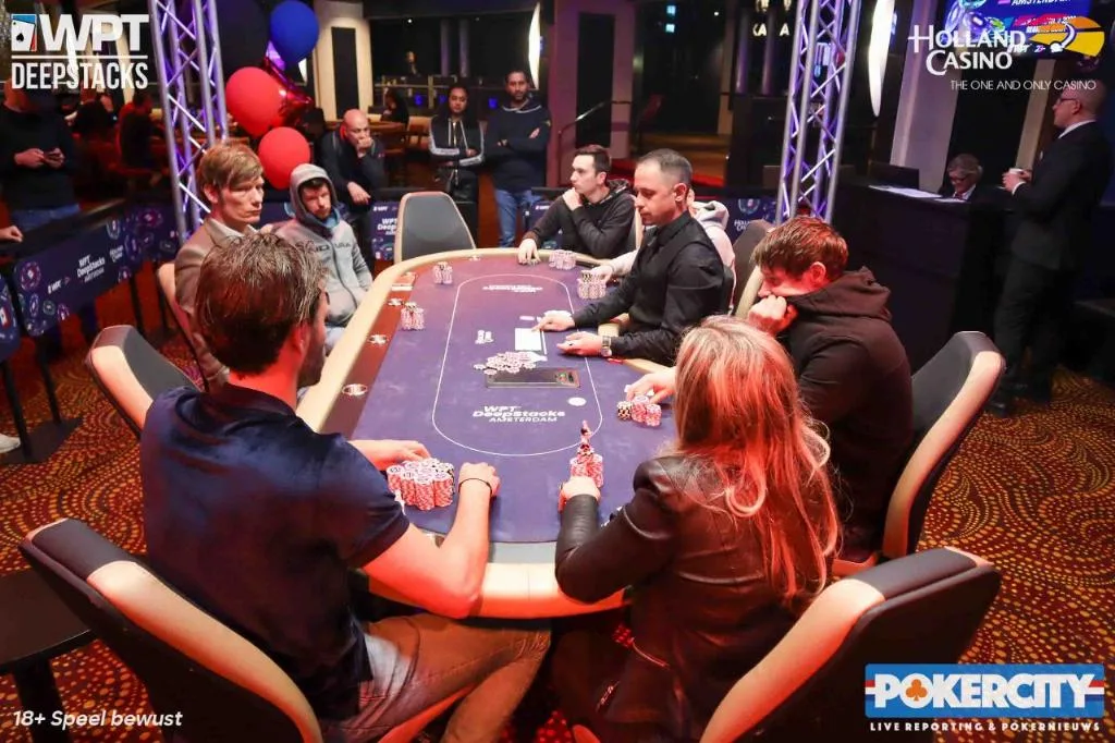 Finaletafel €560 NLHE Single Re-entry | 2022/03 - WPT DeepStacks Amsterdam - #2 - €560 NLHE Single Re-entry