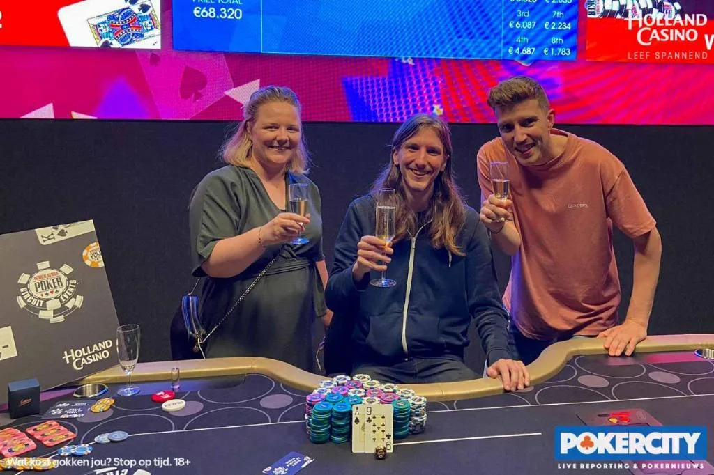 © 2026 Pokercity | Frank Visser | 2022/05 - WSOP Circuit Venlo - #5 - €450 Bounty Hunter Frank Visser | 2022/05 - WSOP Circuit Venlo - #5 - €450 Bounty Hunter
