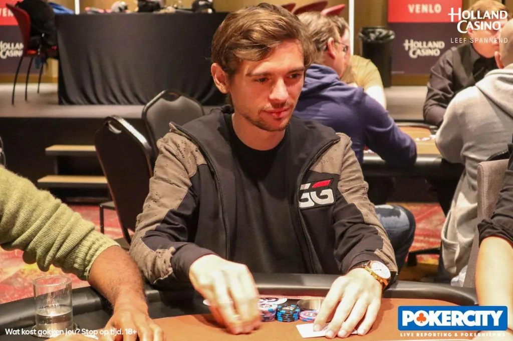 © 2026 Pokercity | Fedor Holz | 2022/05 - WSOP Circuit Venlo - #12 - €1.100 Main Event (€500k GTD) Fedor Holz | 2022/05 - WSOP Circuit Venlo - #12 - €1.100 Main Event (€500k GTD)