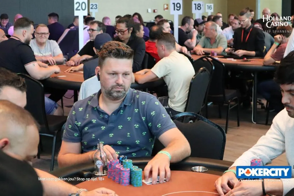 © 2026 Pokercity | Nico Kurver | 2022/06 - Valkenburg Poker Series - €560 NLH Main Event Nico Kurver | 2022/06 - Valkenburg Poker Series - €560 NLH Main Event