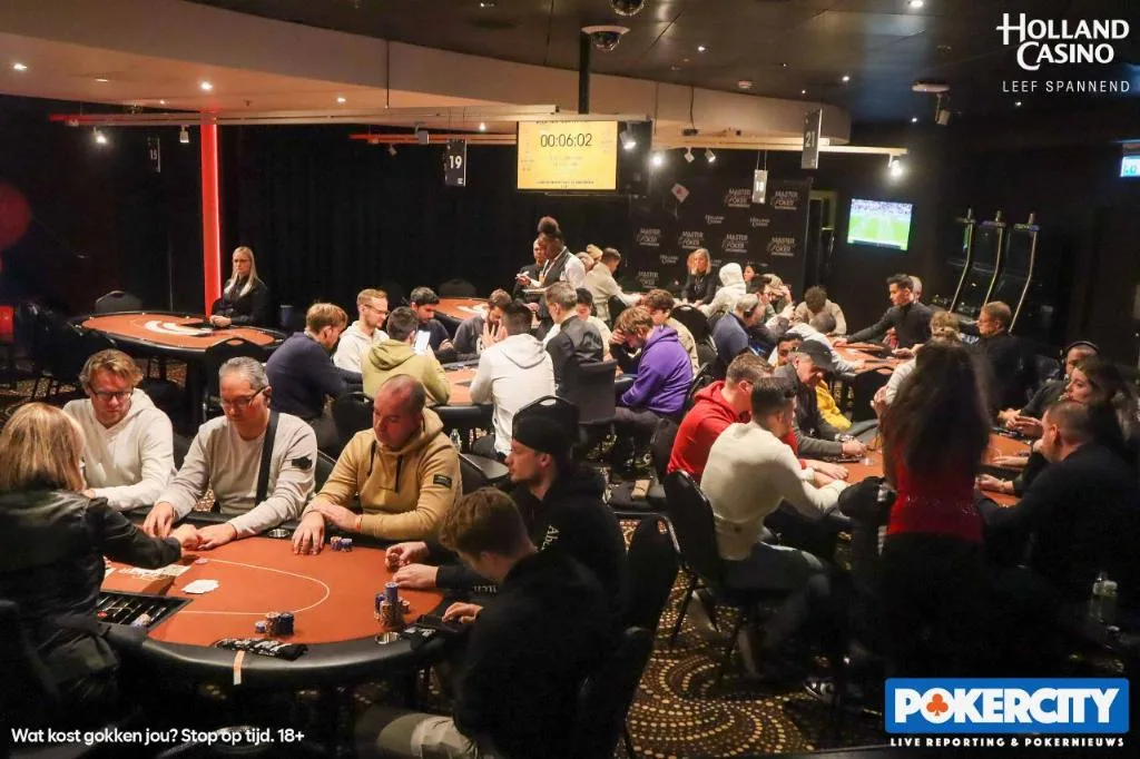 Lido zaal boven\r\n | 2022/11 - Master Classics of Poker - #5 - €3.000 NLH Main Event