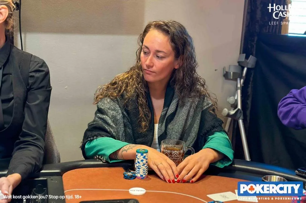 © 2026 Pokercity | Christa van Berkel | 2022/12 - Dutch Open Poker Series - #1 - €200 Dutch Open Cup Christa van Berkel | 2022/12 - Dutch Open Poker Series - #1 - €200 Dutch Open Cup