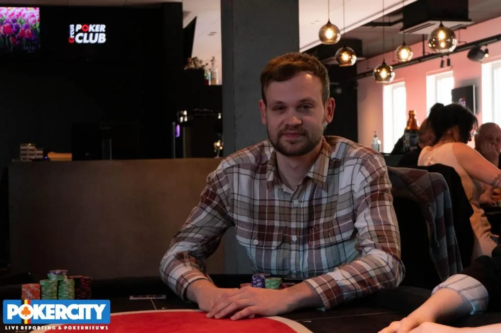 © 2026 Pokercity | Simon Nickmans | 2022/03 - Pokahchamp - Pokahchamp XL Simon Nickmans | 2022/03 - Pokahchamp - Pokahchamp XL