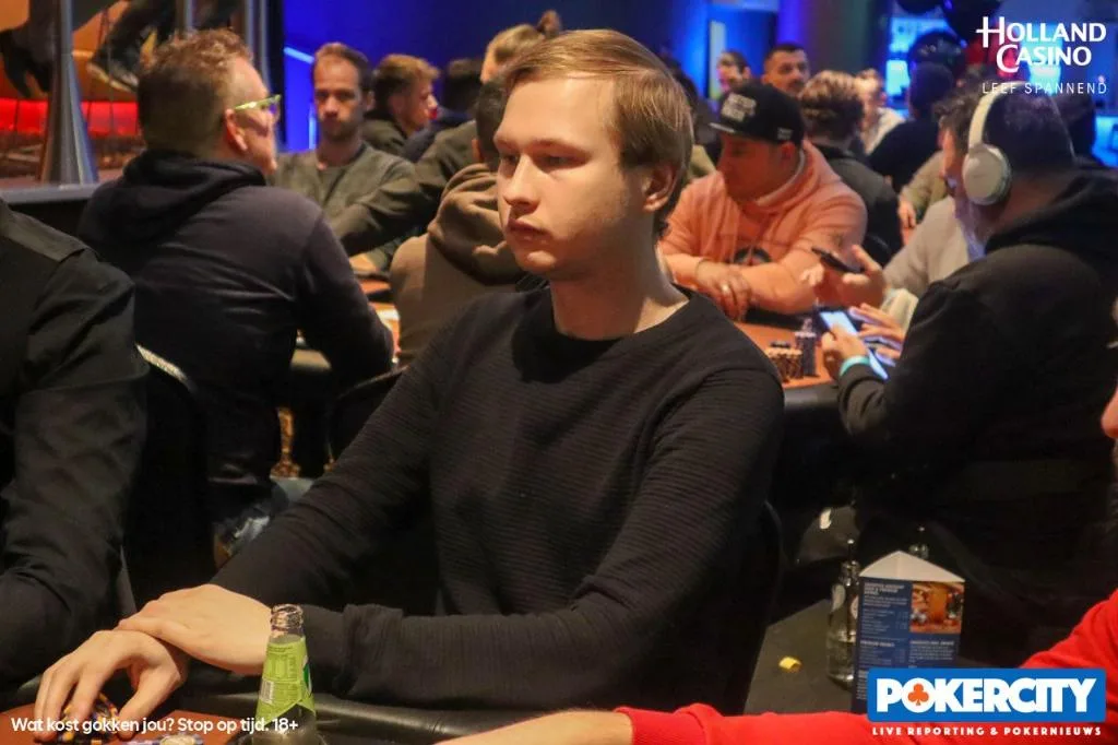 © 2026 Pokercity | Roope Tarmi | 2022/11 - Master Classics of Poker - #1 - €1.650 NLH Roope Tarmi | 2022/11 - Master Classics of Poker - #1 - €1.650 NLH