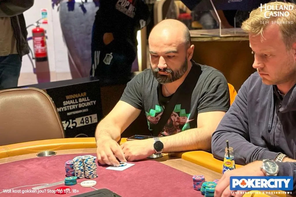 © 2026 Pokercity | Ali Sayin | 2023/09 - Small Ball Mystery Bounty Rotterdam - €200 Small Ball Mystery Bounty Ali Sayin | 2023/09 - Small Ball Mystery Bounty Rotterdam - €200 Small Ball Mystery Bounty