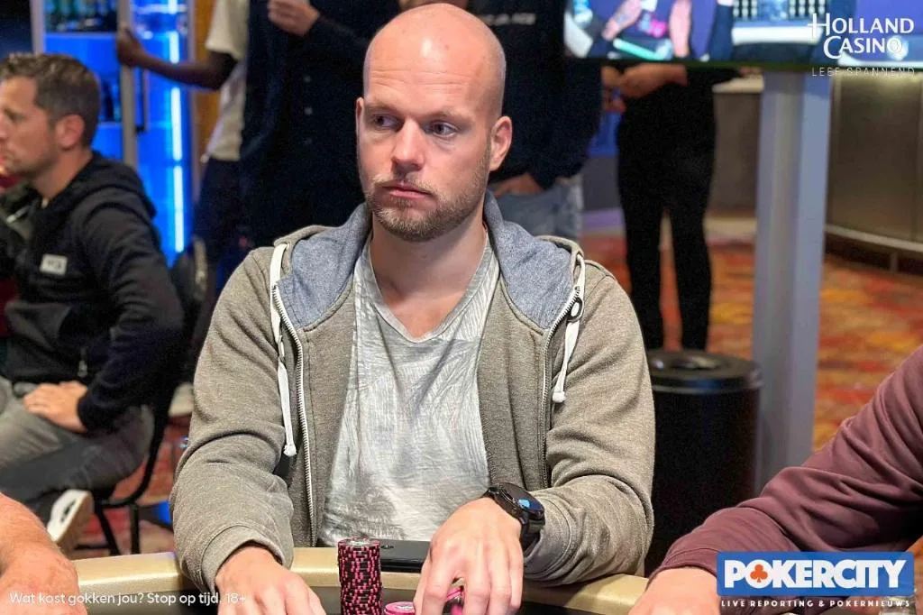 © 2026 Pokercity | Roelof Pepping | 2023/09 - Utrecht Poker Series - #2 - €2.200 Mystery Bounty High Roller Roelof Pepping | 2023/09 - Utrecht Poker Series - #2 - €2.200 Mystery Bounty High Roller