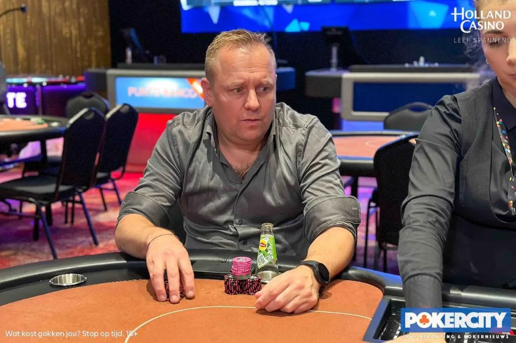 © 2026 Pokercity | Gerben Bos | 2023/09 - Utrecht Poker Series - #2 - €2.200 Mystery Bounty High Roller Gerben Bos | 2023/09 - Utrecht Poker Series - #2 - €2.200 Mystery Bounty High Roller