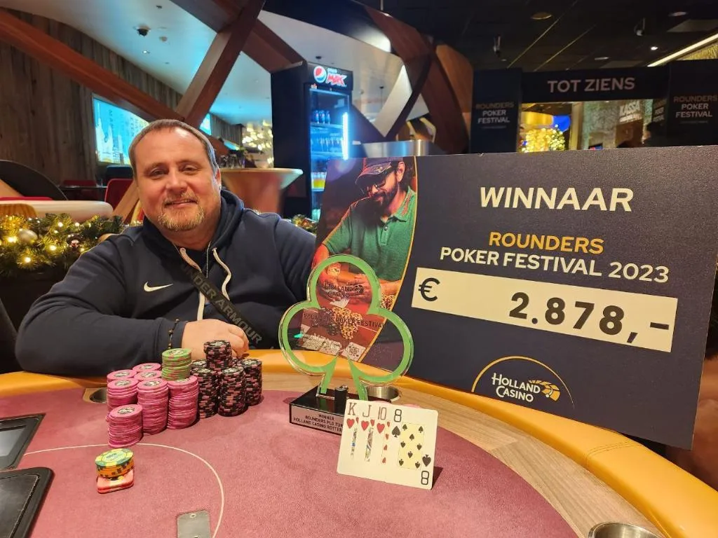 © 2026 Pokercity | Winnaar #11 - €150 PLO Turbo: Gevin Molendijk | 2023/12 - Rounders Poker Festival - #11 - €150 PLO Turbo Winnaar #11 - €150 PLO Turbo: Gevin Molendijk | 2023/12 - Rounders Poker Festival - #11 - €150 PLO Turbo