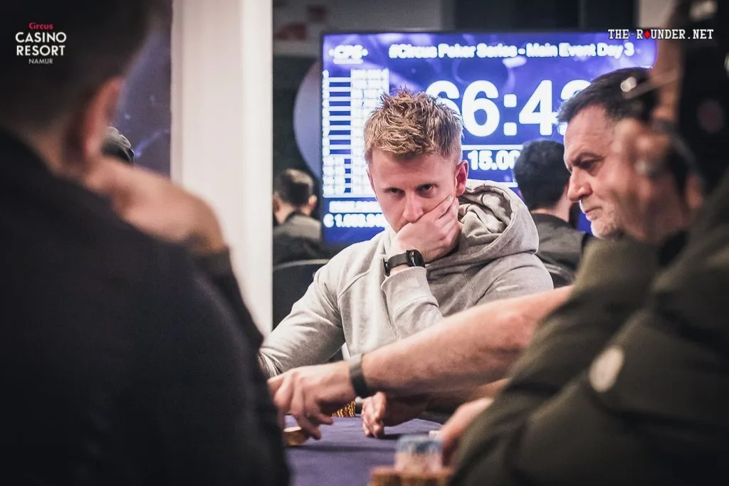 © 2026 Pokercity | Thijs van Donselaar | 2023/11 - Circus Poker Series - #09 - €2.200 CPS Main Event Thijs van Donselaar | 2023/11 - Circus Poker Series - #09 - €2.200 CPS Main Event