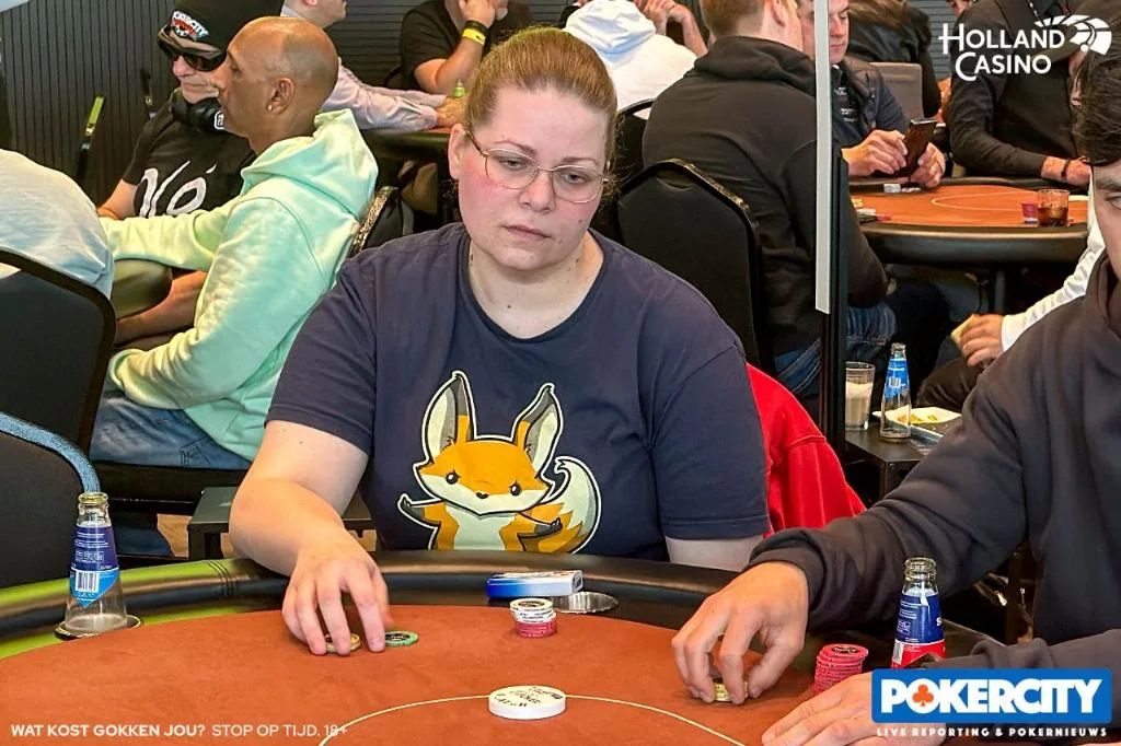 © 2026 Pokercity | Janneke van Veldhoven | 2024/06 - Valkenburg Poker Series - #04 - €565 Main Event Janneke van Veldhoven | 2024/06 - Valkenburg Poker Series - #04 - €565 Main Event