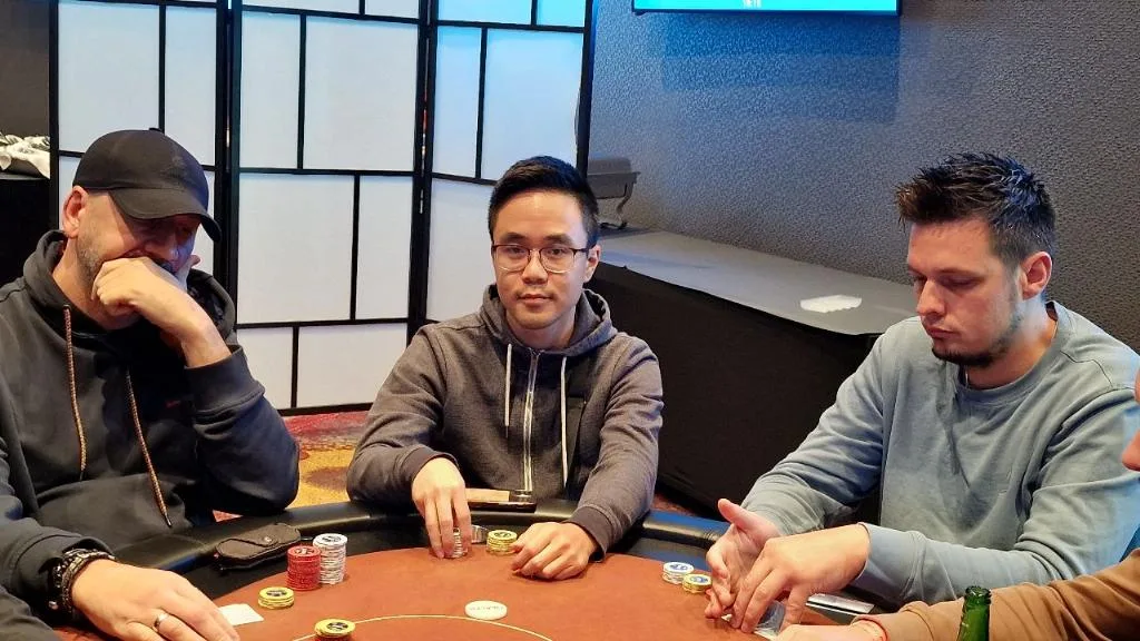 © 2026 Pokercity | Nam van Loon | 2024/09 - Utrecht Poker Series - #03 - €785 Main Event Nam van Loon | 2024/09 - Utrecht Poker Series - #03 - €785 Main Event