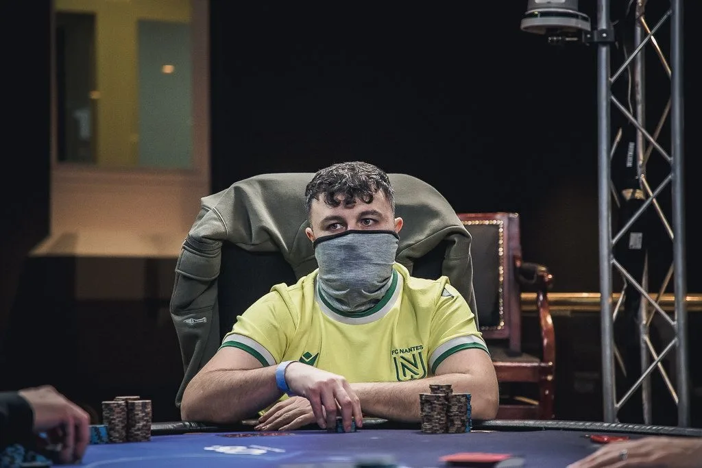 © 2026 Pokercity | Yannis Bidard - Circus Poker Series 2024 | Foto: The-rounder.net (Pokerfirma.com) | 2024/11 - Circus Poker Series - #05 - €1.100 Mystery Bounty Yannis Bidard - Circus Poker Series 2024 | Foto: The-rounder.net (Pokerfirma.com) | 2024/11 - Circus Poker Series - #05 - €1.100 Mystery Bounty