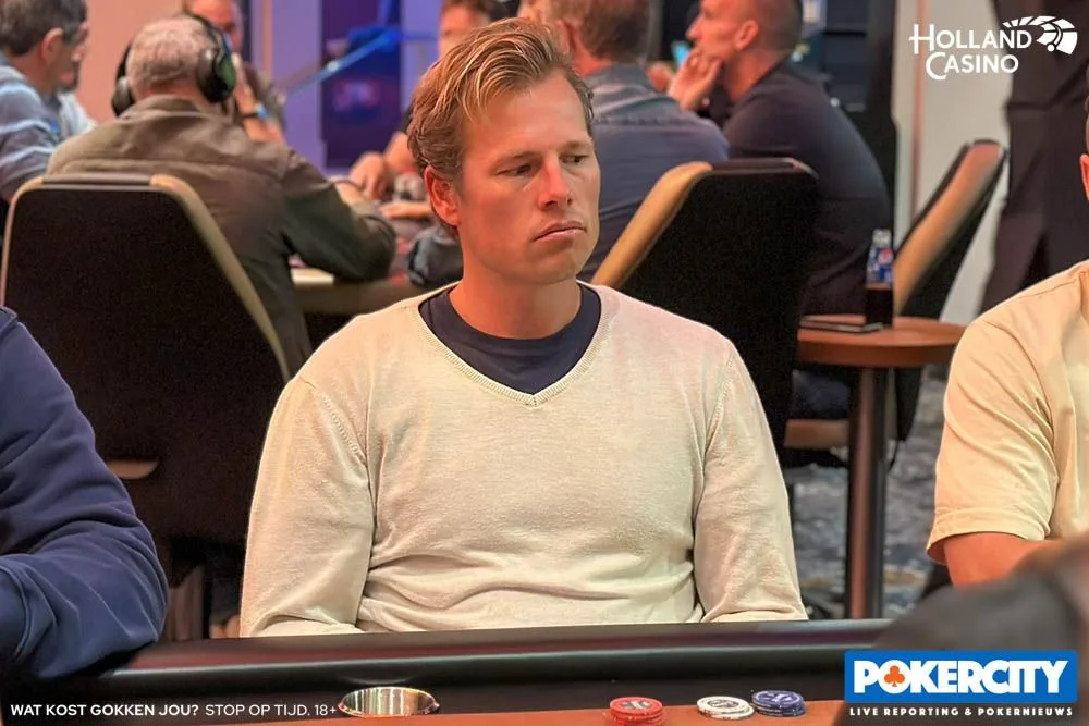 © 2026 Pokercity | Floyd van Houwelingen | 2025/07 - Amsterdam Poker Series - #04 - €1.100 Main Event Floyd van Houwelingen | 2025/07 - Amsterdam Poker Series - #04 - €1.100 Main Event