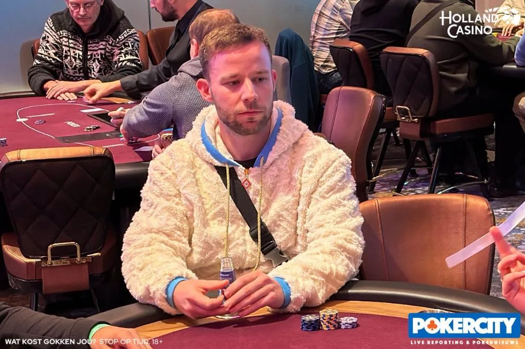 Erik Bauer | 2025/11 - Master Classics of Poker 2025 - #19 - €10.300 High Roller 8 Max.