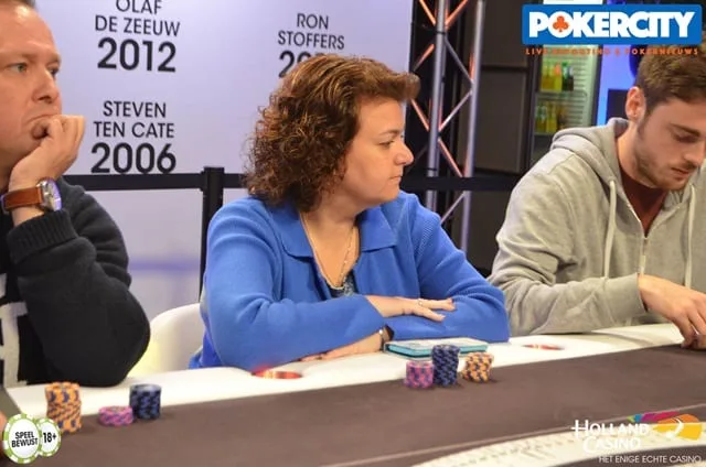 Danielle Claeys | 2017/12 - Dutch Open Poker Series - €330 NLHE Super Freeze-out