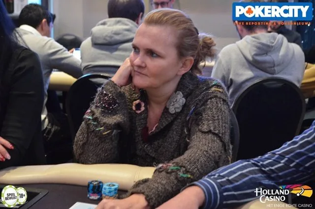 Linda van Ree | 2017/12 - Dutch Open Poker Series - €1.590 NLHE Main Event
